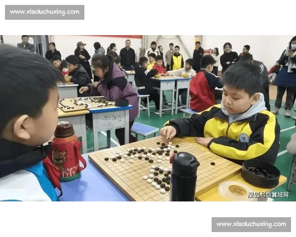 成都会棋高手齐聚一堂精彩纷呈的围棋赛事点燃秋季竞技热潮 成都会棋高手齐聚一堂精彩纷呈的围棋赛事点燃秋季竞技热潮